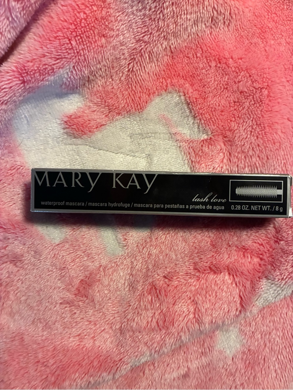 Mary Kay Lash Love Waterproof Mascara New in Box I love Black